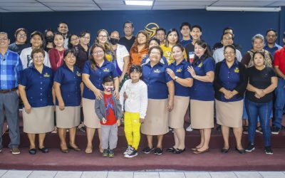 Pastor becado por Fundación Véritas transforma su iglesia con sólida enseñanza bíblica